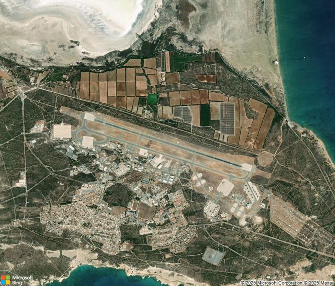 Взлётно-посадочная полоса RAF Akrotiri
