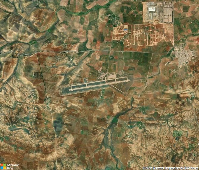 Взлётно-посадочная полоса Tiaret Bou Chekif Airport