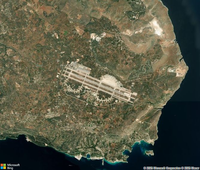 Взлётно-посадочная полоса Chania International Airport