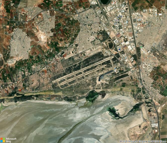 Взлётно-посадочная полоса Oran Es Senia Airport