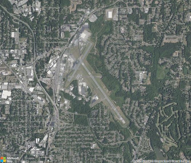 Взлётно-посадочная полоса Winston-Salem Smith Reynolds Airport