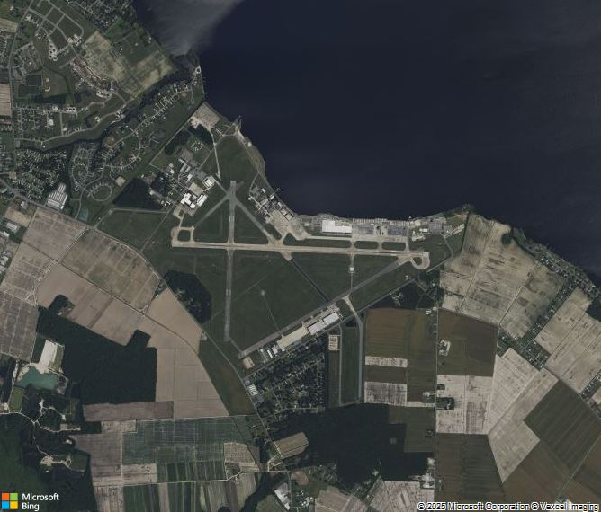 Взлётно-посадочная полоса Elizabeth City Regional Airport