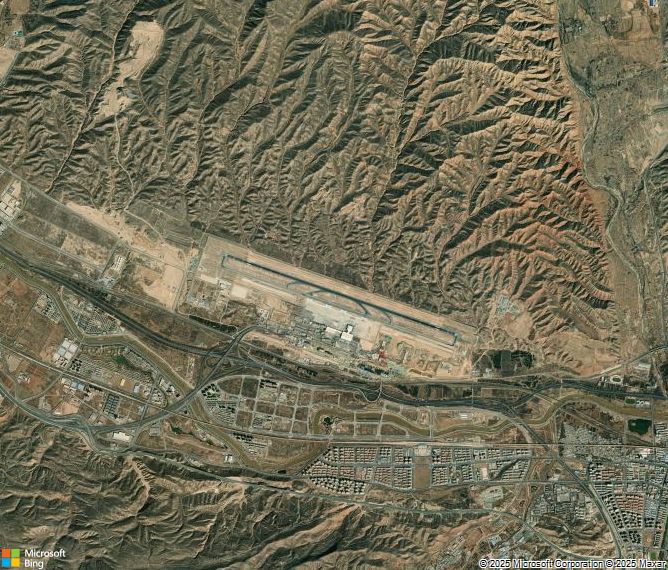 Взлётно-посадочная полоса Xining Caojiabao Airport