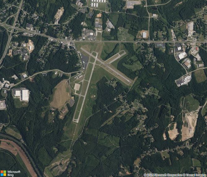 Взлётно-посадочная полоса Danville Regional Airport