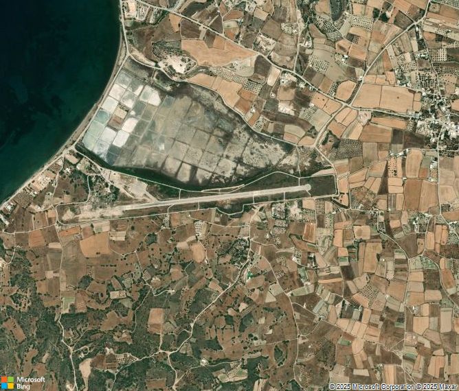 Взлётно-посадочная полоса Milos Island National Airport