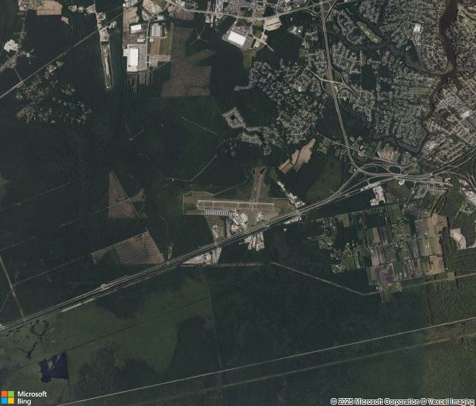 Взлётно-посадочная полоса Norfolk Hampton Roads Executive Airport