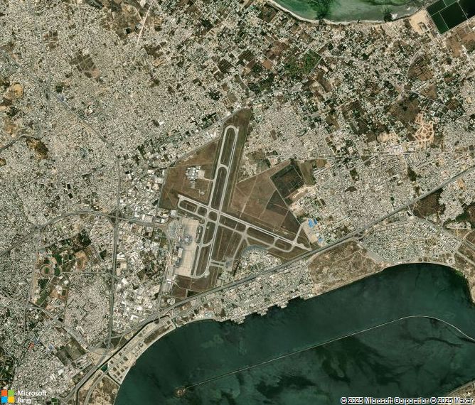 Взлётно-посадочная полоса Tunis Carthage International Airport