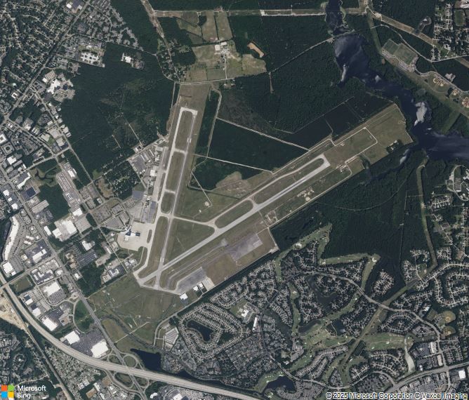 Взлётно-посадочная полоса Newport News Williamsburg International Airport