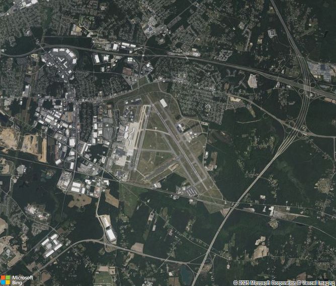 Взлётно-посадочная полоса Richmond Airport