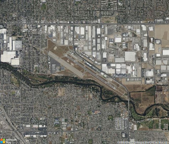 Взлётно-посадочная полоса Modesto City County Airport