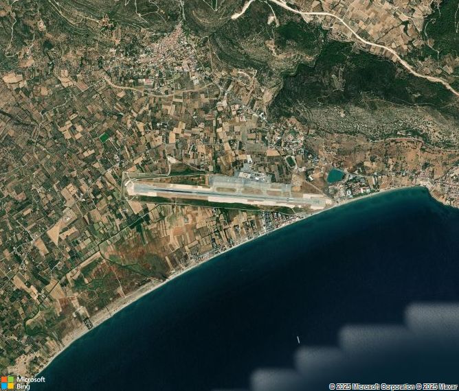 Взлётно-посадочная полоса Samos International Airport