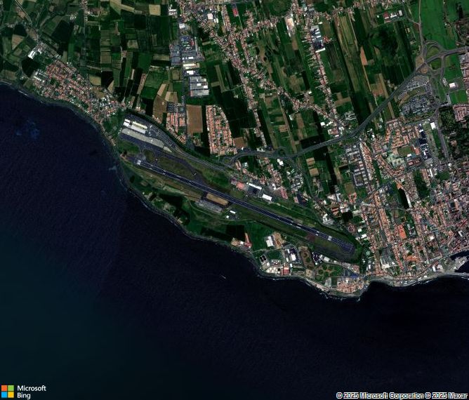 Взлётно-посадочная полоса Ponta Delgada Joao Paulo II Airport