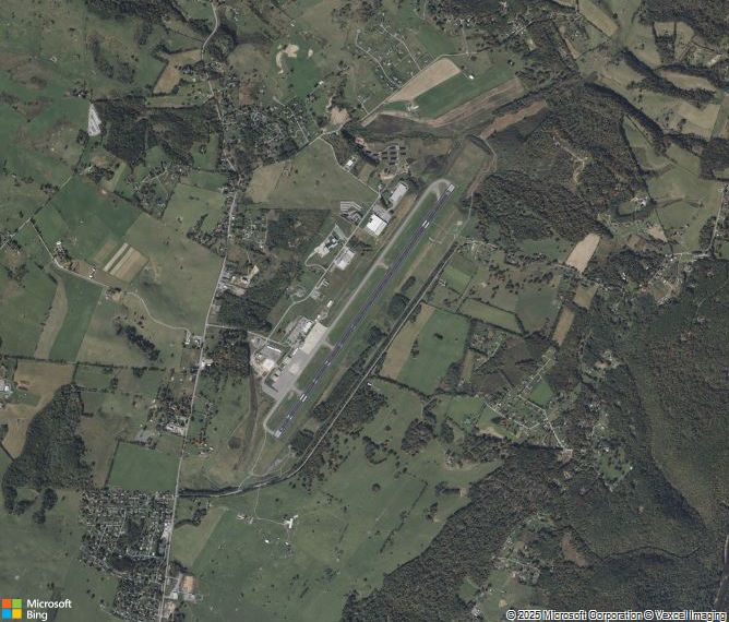 Взлётно-посадочная полоса Lewisburg Greenbrier Valley Airport