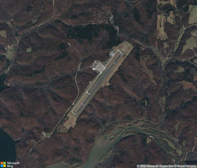 Взлётно-посадочная полоса Lake Ozark Lee C Fine Memorial Airport