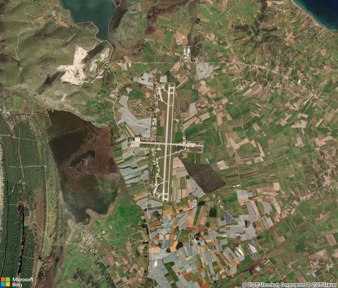 Взлётно-посадочная полоса Patras Araxos Airport