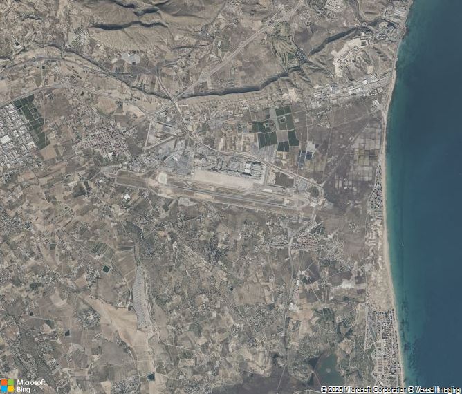 Взлётно-посадочная полоса Alicante Airport