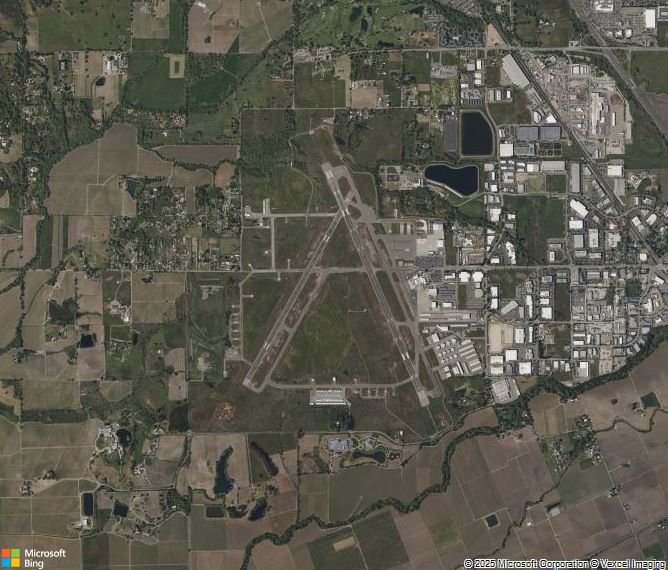 Взлётно-посадочная полоса Santa Rosa Sonoma County Airport