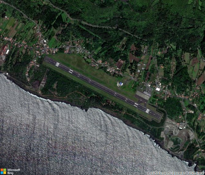 Взлётно-посадочная полоса Sao Jorge Airport
