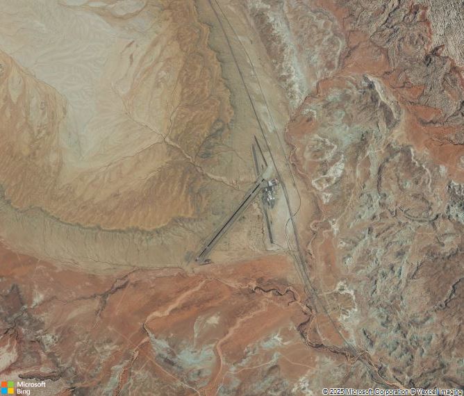 Взлётно-посадочная полоса Moab Canyonlands Field