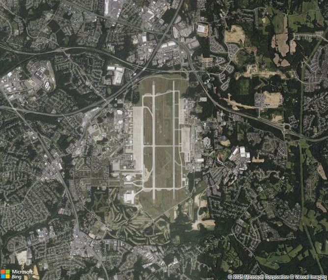 Взлётно-посадочная полоса Camp Springs Joint Base Andrews