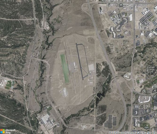 Взлётно-посадочная полоса USAF Academy Airfield