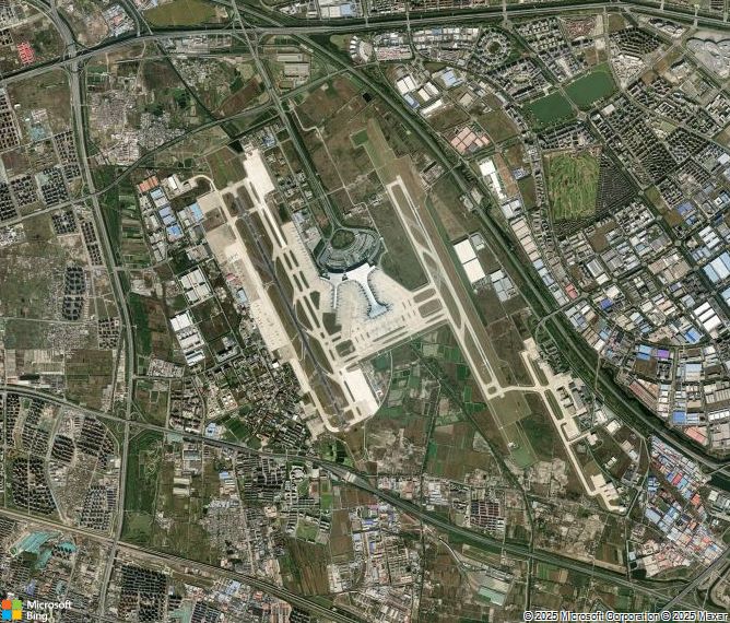 Взлётно-посадочная полоса Tianjin Binhai International Airport