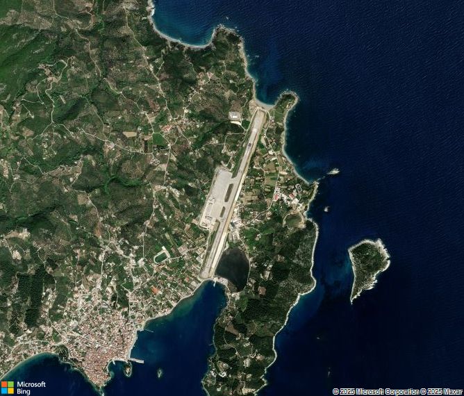 Взлётно-посадочная полоса Skiathos Island National Airport