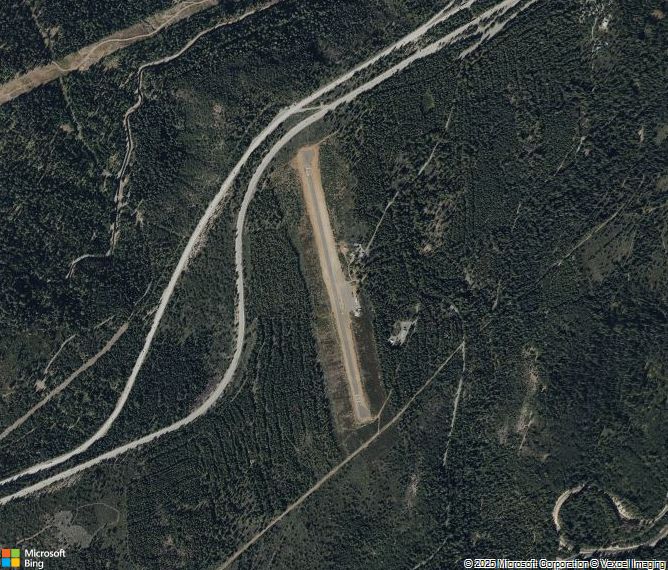 Взлётно-посадочная полоса Emigrant Gap Blue Canyon Nyack Airport