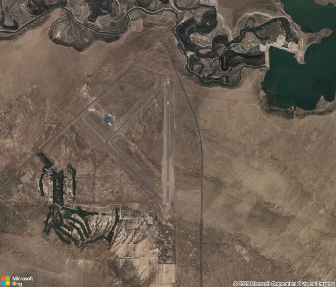 Взлётно-посадочная полоса Delta Municipal Airport
