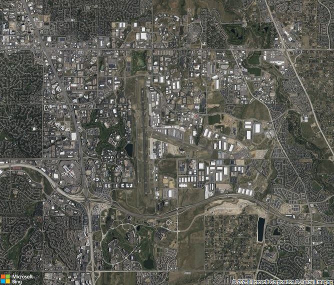 Взлётно-посадочная полоса Denver Centennial Airport