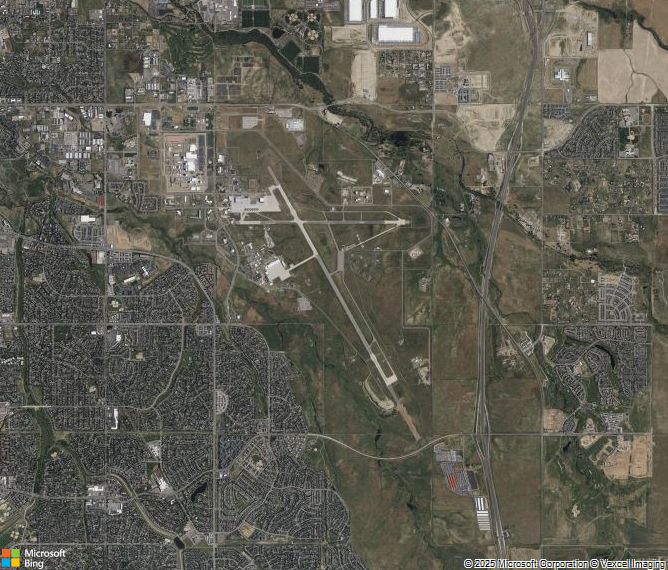 Взлётно-посадочная полоса Denver Buckley Space Force Base