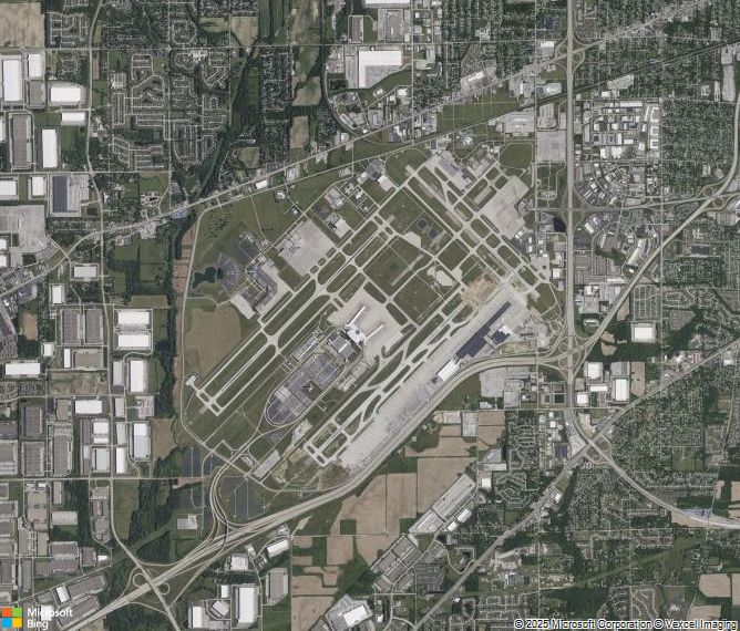 Взлётно-посадочная полоса Indianapolis International Airport