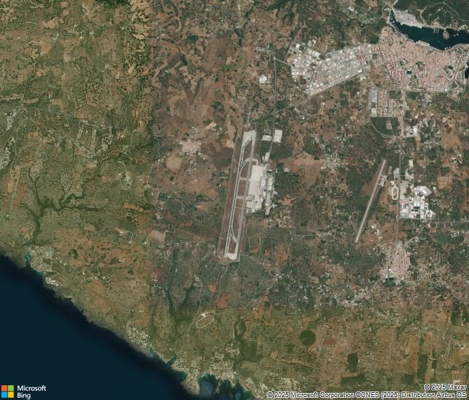 Взлётно-посадочная полоса Mahon Menorca Airport
