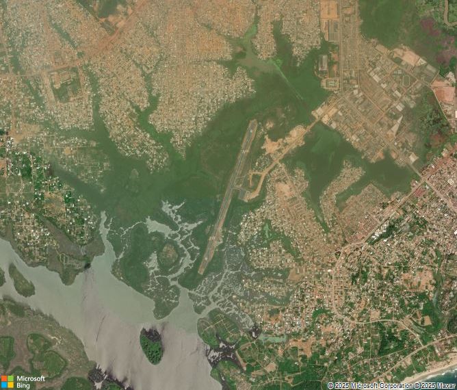 Взлётно-посадочная полоса San Pedro Airport