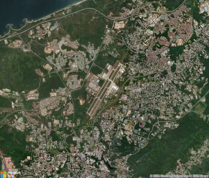 Взлётно-посадочная полоса Brunei International Airport