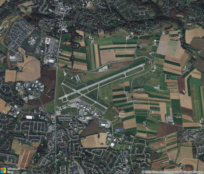 Взлётно-посадочная полоса Lancaster Airport