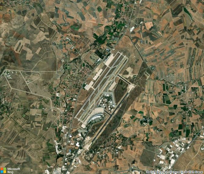 Взлётно-посадочная полоса Ankara Esenboga International Airport