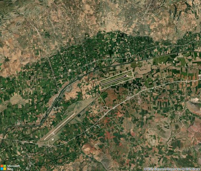 Взлётно-посадочная полоса Tokat Airport