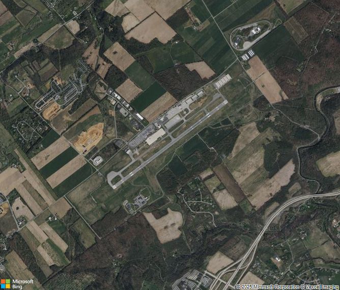 Взлётно-посадочная полоса State College Regional Airport