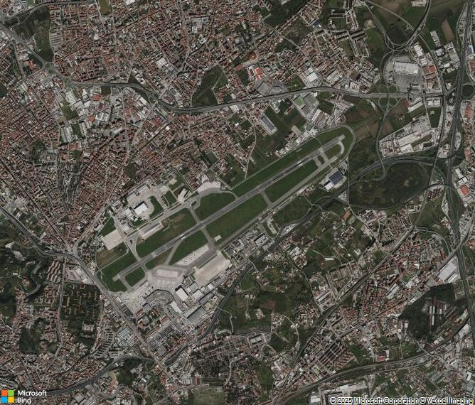 Взлётно-посадочная полоса Naples Airport