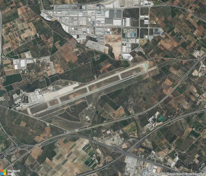 Взлётно-посадочная полоса Reus Airport