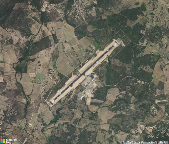 Взлётно-посадочная полоса Figari Sud-Corse Airport