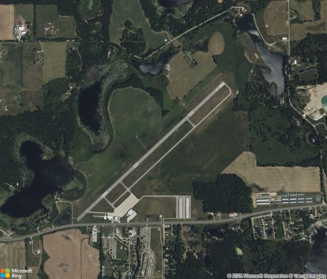 Взлётно-посадочная полоса Angola Tri-State Steuben County Airport