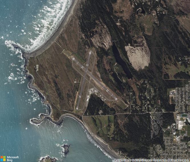 Взлётно-посадочная полоса Crescent City Del Norte County Airport