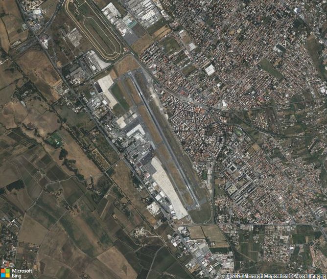 Взлётно-посадочная полоса Rome Ciampino Airport