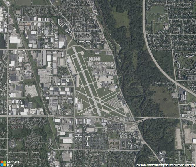 Взлётно-посадочная полоса Chicago Executive Airport