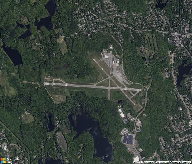 Взлётно-посадочная полоса Worcester Regional Airport