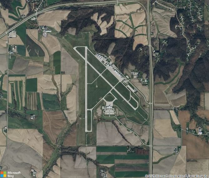 Взлётно-посадочная полоса Dubuque Regional Airport