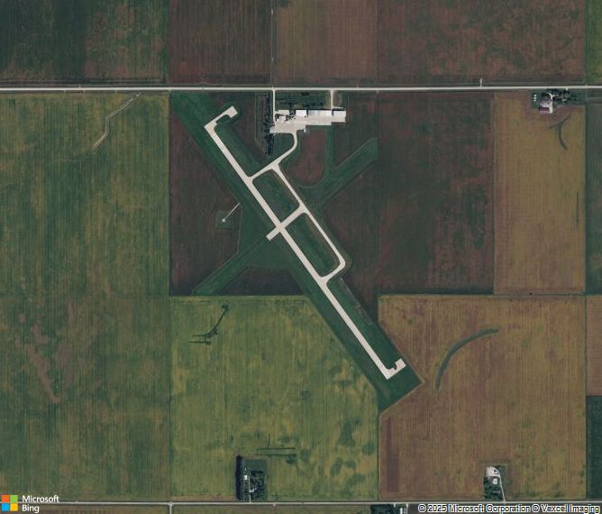 Взлётно-посадочная полоса Webster City Municipal Airport