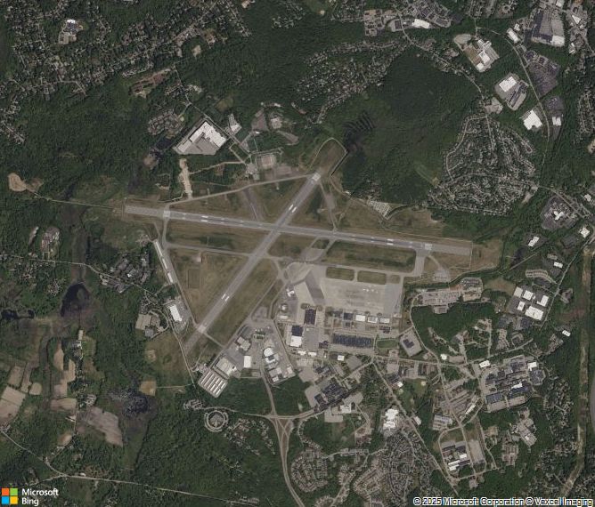 Взлётно-посадочная полоса Bedford Hanscom Field